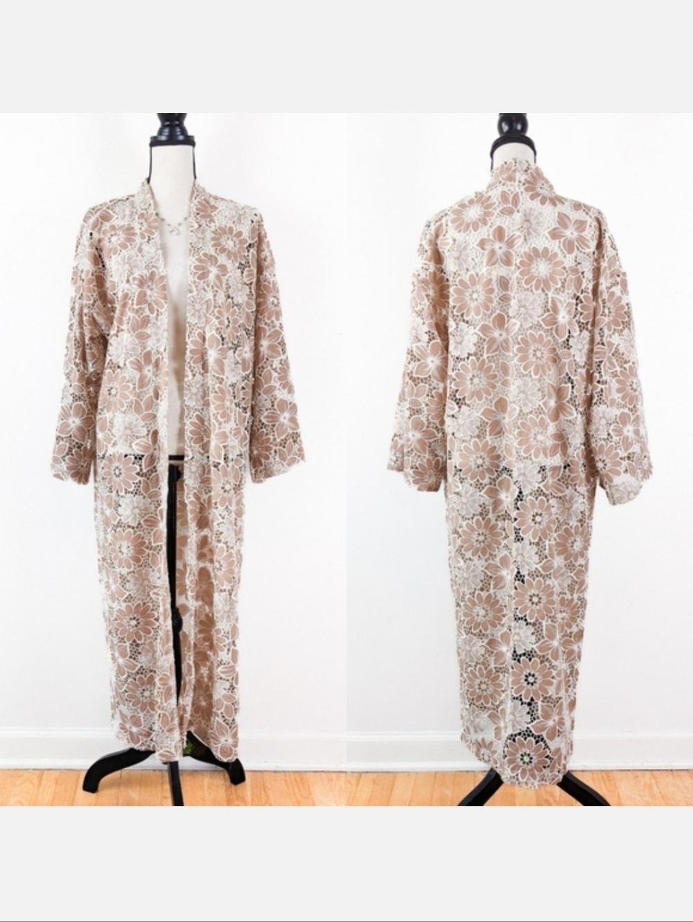 NWT Storia Floral Cutwork Lace Kimono Robe, Size Medium